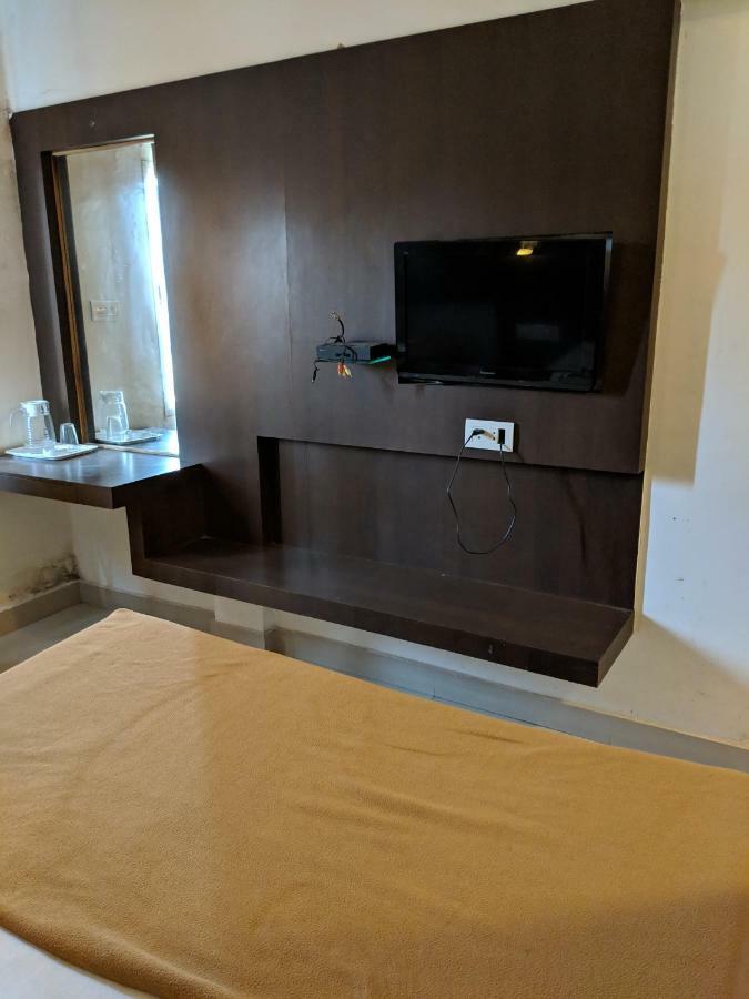 Aashraya Hotel Mysore Eksteriør billede