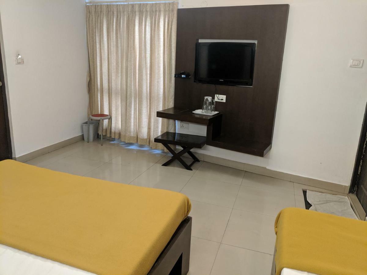 Aashraya Hotel Mysore Eksteriør billede