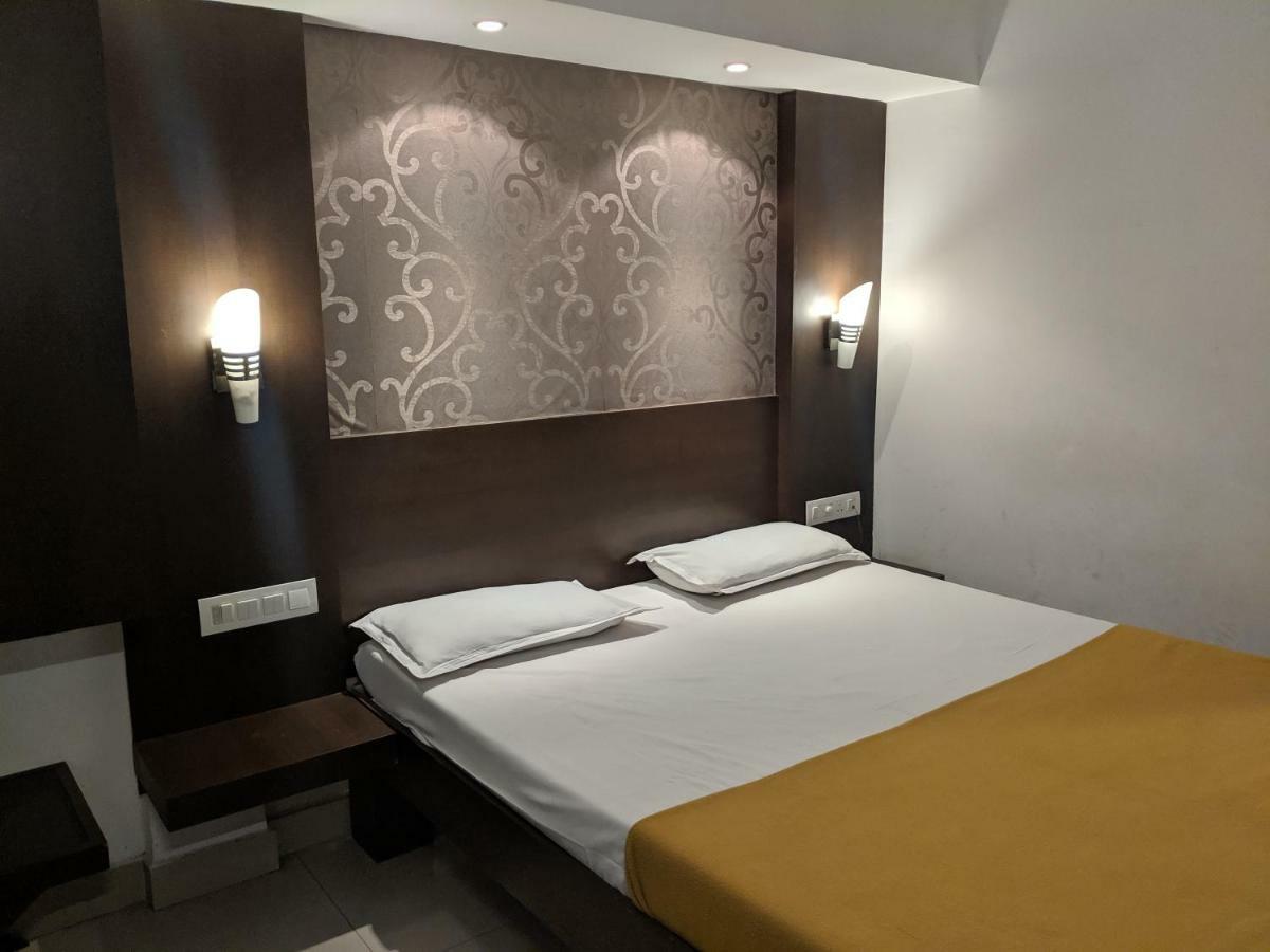 Aashraya Hotel Mysore Eksteriør billede