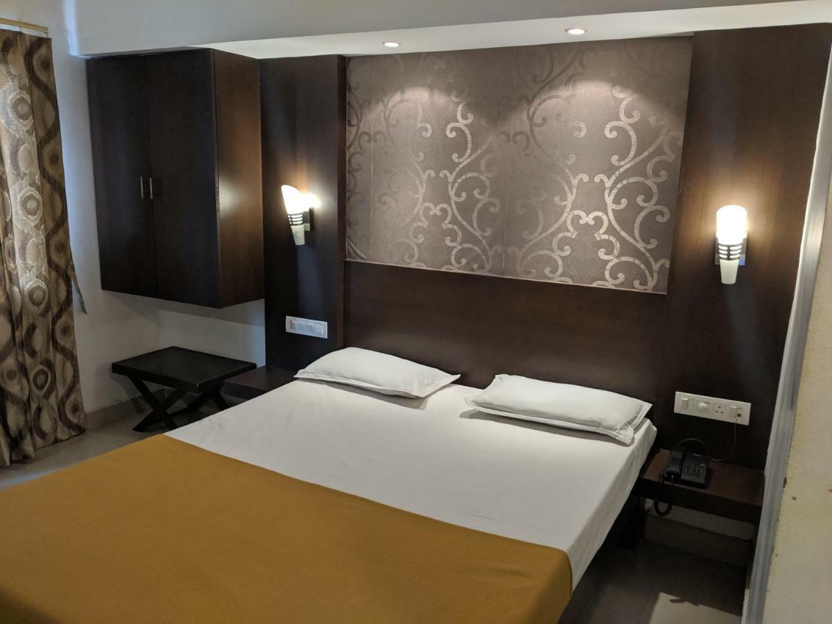 Aashraya Hotel Mysore Eksteriør billede